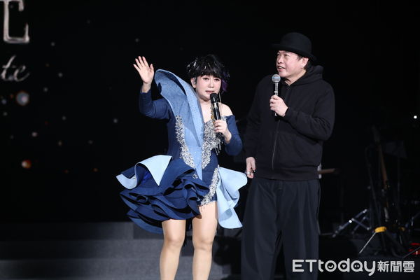 ▲周思潔《不晚》演唱會，嘉賓康康。（圖／記者林敬旻攝）