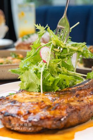 ▲▼高雄超美城市餐酒館「LAB PIER2駁二店」!約會聚餐必吃創意料理，推薦章魚麵疙瘩與戰斧豬排。（圖／部落客虎麗提供）