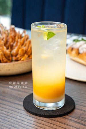 ▲▼高雄超美城市餐酒館「LAB PIER2駁二店」!約會聚餐必吃創意料理，推薦章魚麵疙瘩與戰斧豬排。（圖／部落客虎麗提供）