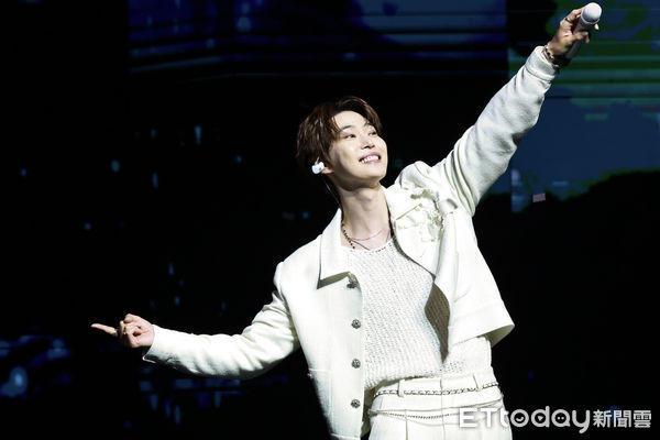 ▲▼  NCT成員道英「Doors 」演唱會 。（圖／記者黃克翔攝）