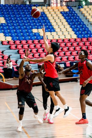 ▲戰神對戰獵鷹交流賽以97比106吞敗、丁聖儒貢獻14分、3助攻。（圖／戰神提供）