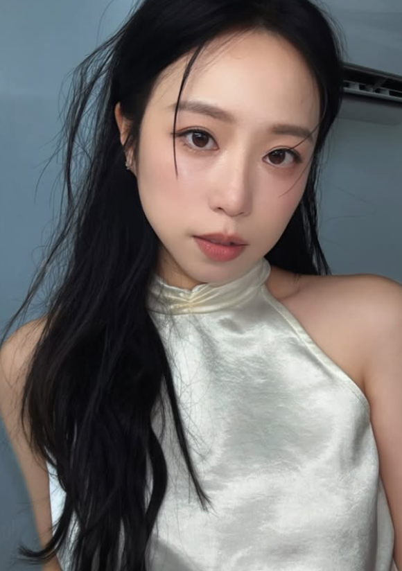 ▲▼茵聲。（圖／翻攝自Instagram／ferrtsss）