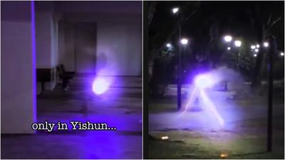 不明光球「爆閃紫光」飄移亂竄！　新加坡詭異影片瘋傳