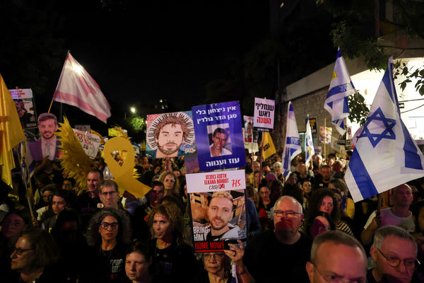 ▲▼以色列全國在20日晚間出現多處聲援行動。（圖／路透）