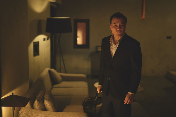 ▲李銘忠在《失明》裡傳統嚴父形象，令觀眾印象深刻，也一度讓林依晨害怕。（圖／周子娛樂提供）