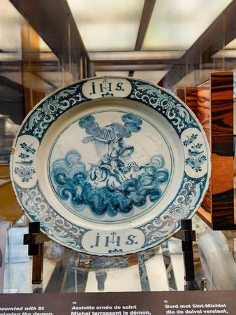 ▲▼布魯塞爾歷史探索「布魯塞爾城市博物館」，歷史文物與尿尿小童展覽介紹。（圖／部落客Leo提供）