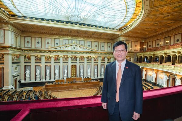 ▲▼外交部長林佳龍歐洲行最後一站來到奧地利首都維也納。（圖／翻攝自Facebook／林佳龍）