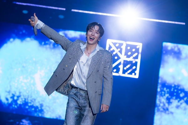 ▲▼ 鄭容和大展招牌舞台魅力。（圖／和協整合行銷提供）