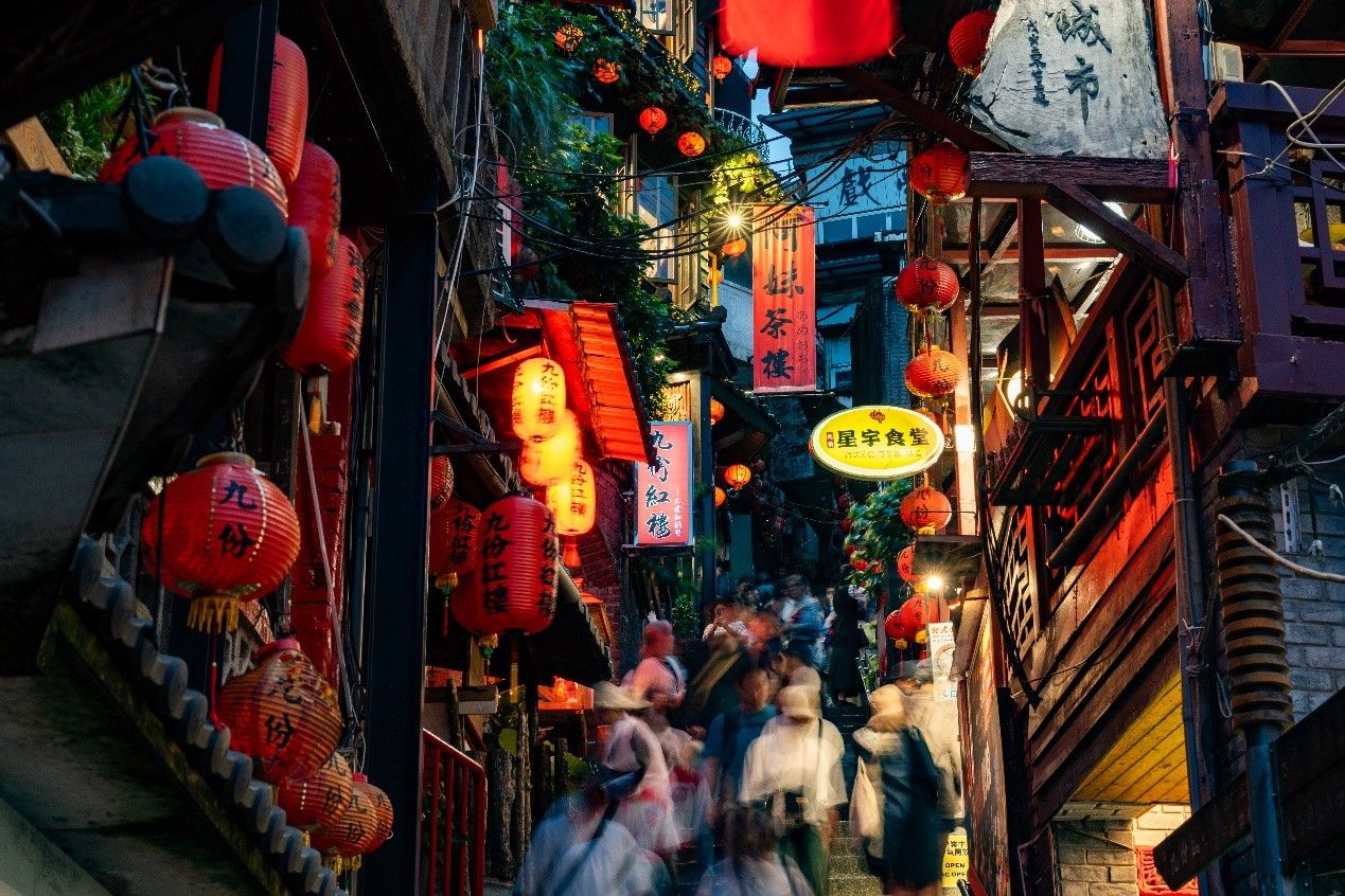 瑞芳瓶燈閃爍 &times; 九份紅燈籠影　山城雙享浪漫登場（圖／七逗旅遊網提供）