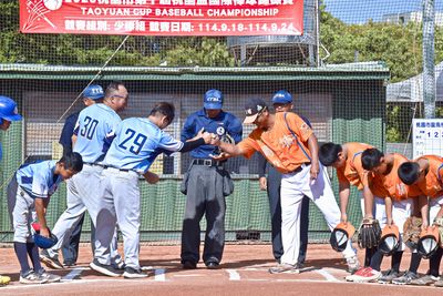 劉昱辰4局無失分、3安猛打　西門打線6局光速狂掃8分擊敗青埔