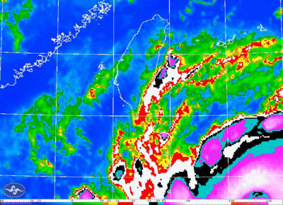 LIVE/樺加沙肥大暴風圈「強風雨」南北夾攻 氣象署說明颱風動態