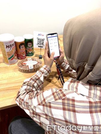 ▲全盈+PAY將率先進駐東南亞商店，讓移工在熟悉的購物環境中，也能享受便捷支付與回饋優惠。（圖／記者游瓊華翻攝）