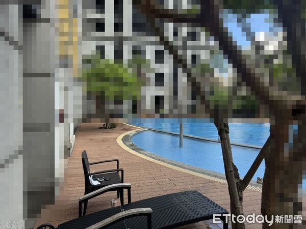 ▲▼      淡水社區游泳池溺水！男趴水面被救起已無呼吸心跳       。（圖／記者陳以昇攝）