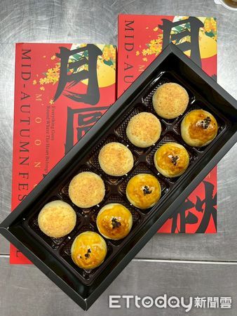 ▲台南市勞工局於曾文園區舉辦烘焙課程，學員親手製作蛋黃酥與小月娘。（記者林東良翻攝，下同）