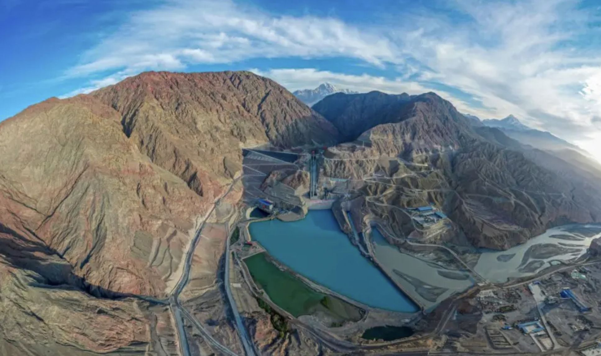 ▲新疆阿克蘇大石峽水利樞紐工程。（圖／翻攝湖北日報）