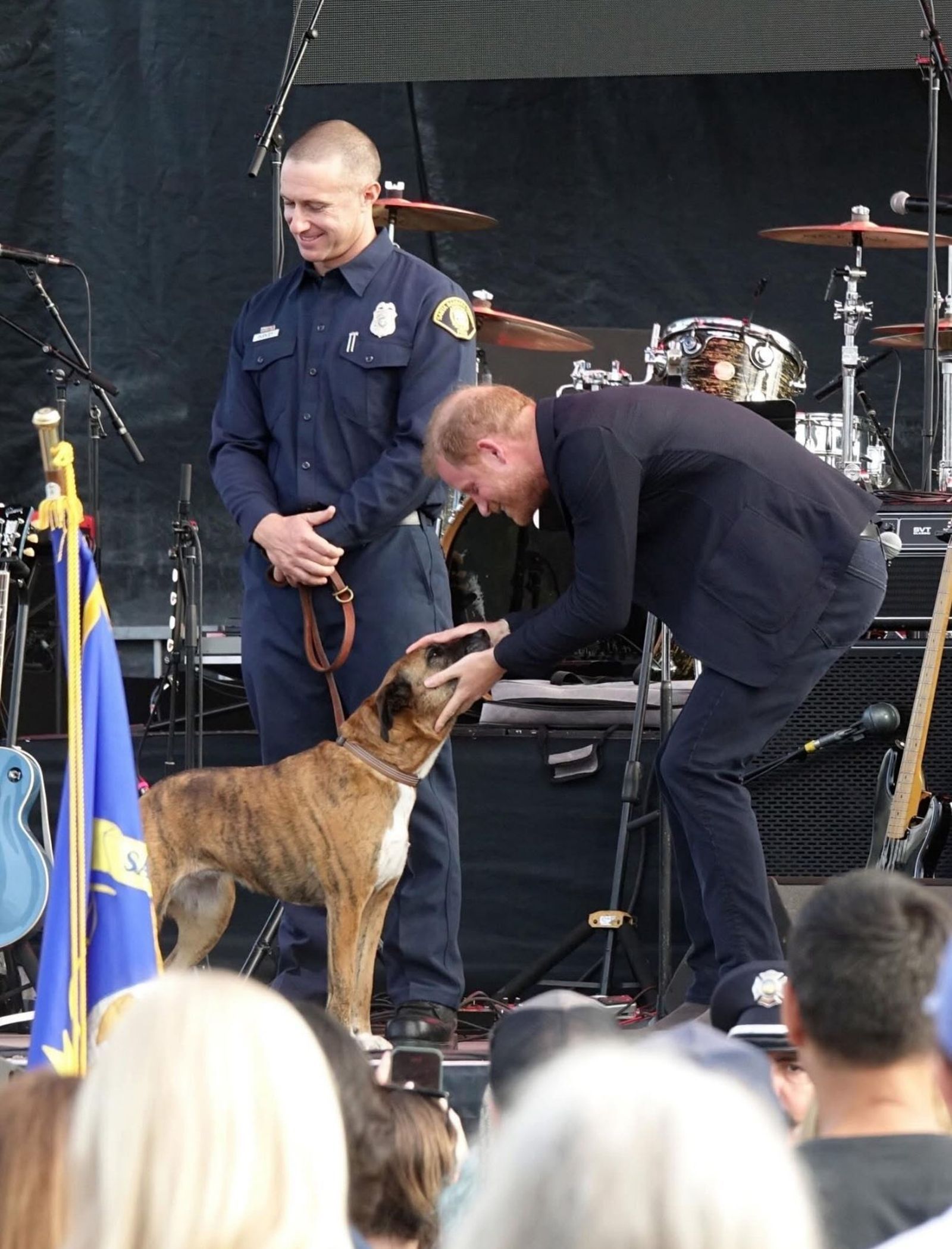 哈利王子破冰父親後「合體梅根送愛」　她「撞包伊凡卡」13萬行頭搶鏡