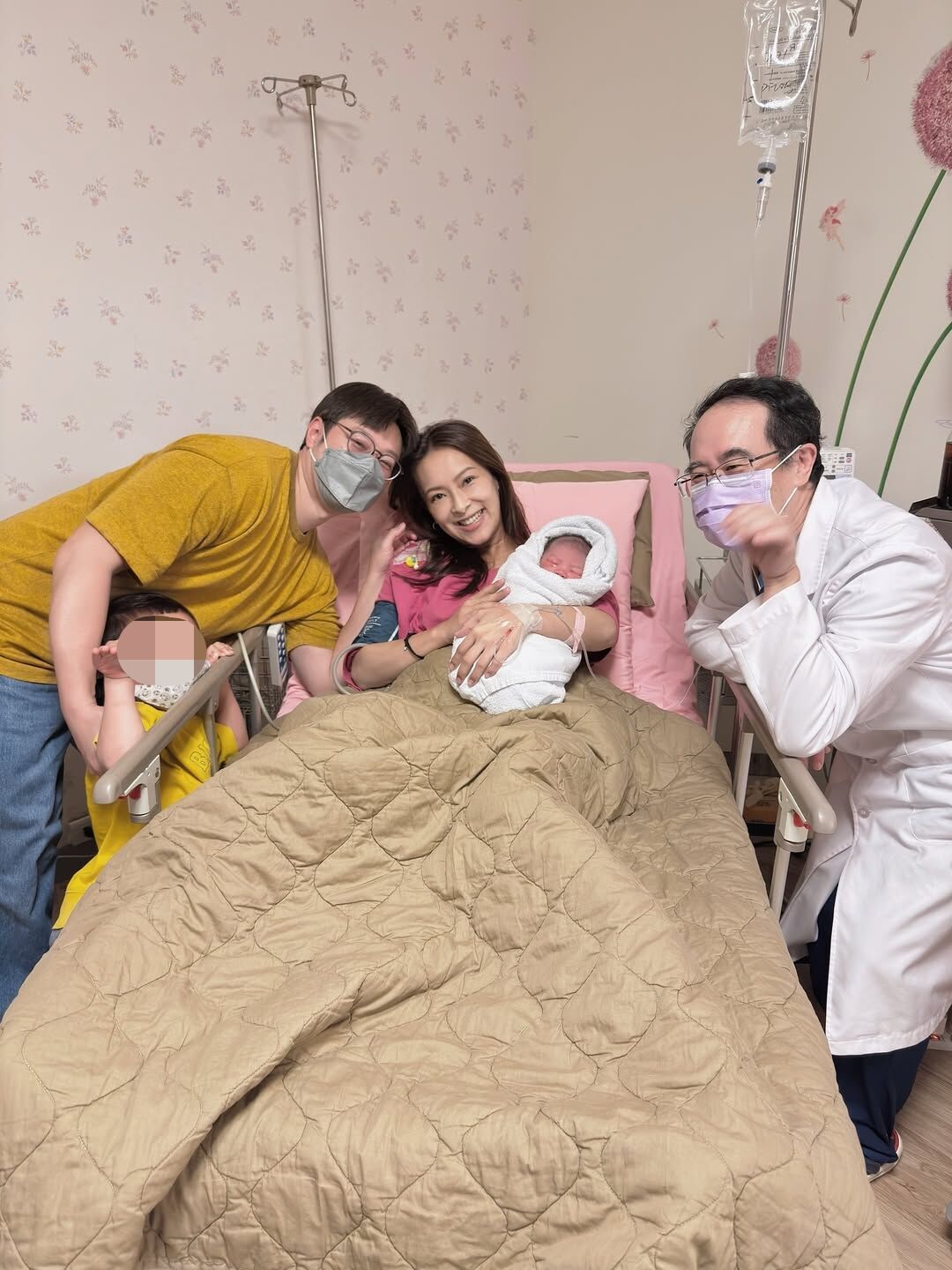 ▲▼陳瑋薇順產喜迎二寶！　「自然產輕鬆生」八弟驚呼：要不生到8個。（圖／翻攝自Instagram／lilcchristy）