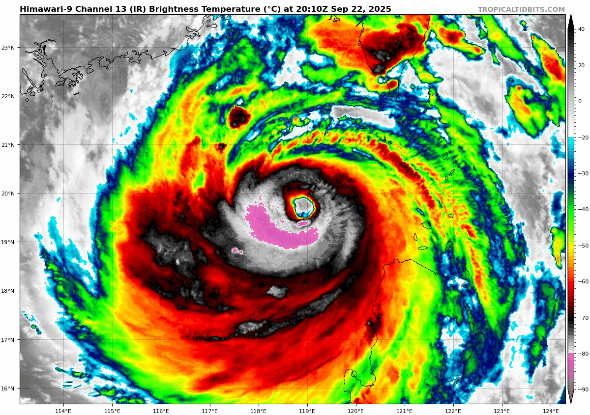 （圖／翻攝tropicaltidbits）