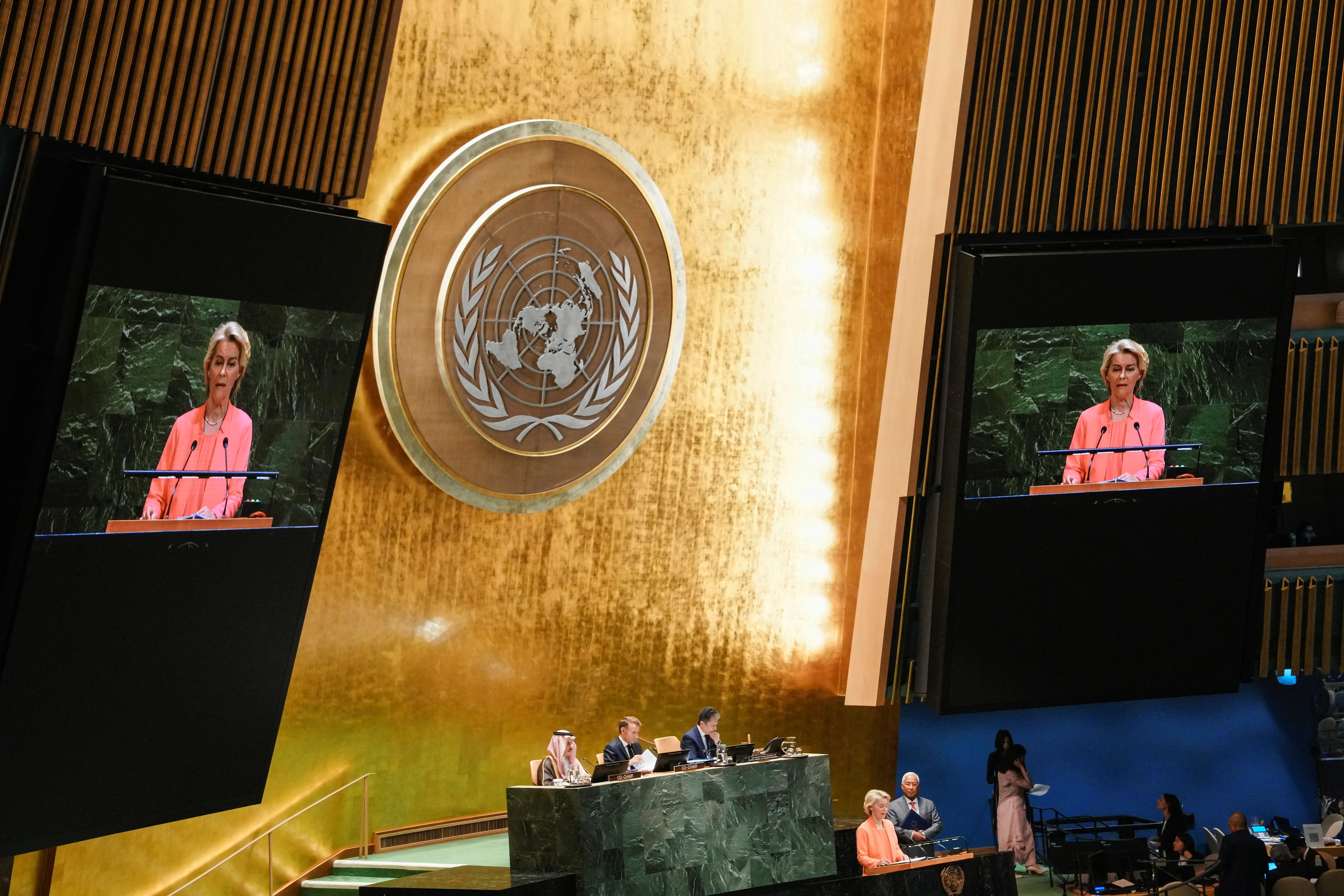 ▲歐盟執委會主席馮德萊恩表示歐盟將援助巴勒斯坦重建。（圖／路透）