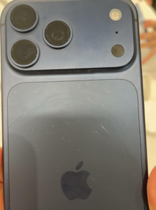 iPhone 17狂刮傷！蘋果公開「日常小物」去痕　實測2招秒改善