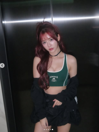 ▲▼小龍女李恩菲。（圖／翻攝自Instagram／aviva_1028）