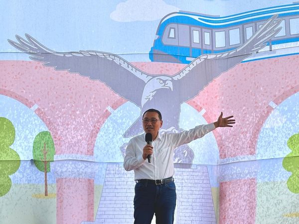 「溜」進新景點!三鶯線飛鳶廣場思古迴廊啟用融合在地文化 打造全台唯一捷運「仿古拱橋」（圖／新北市政府捷運工程局提供）