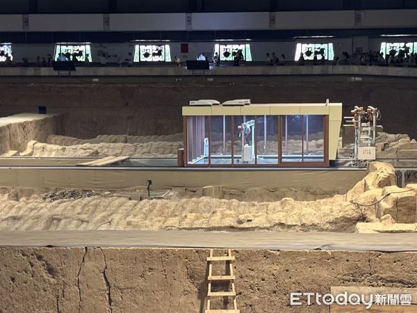 ▲▼秦始皇帝陵用「數位方艙」搶救兵馬俑。（圖／記者陳冠宇攝）