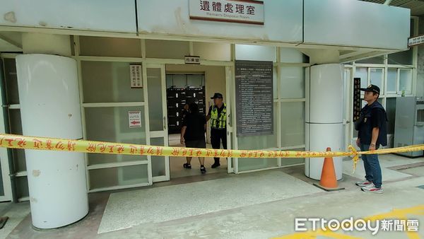 ▲▼    新竹4死金姓家屬         。（圖／記者黃彥傑攝）