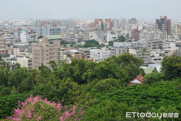 ▲彰化旅遊,八卦山風景區,八卦山大佛,卦山村,野花小姐,雷打石,踏印版圖工作坊。（圖／記者彭懷玉攝）