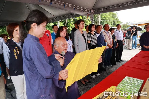 ▲日月潭萬人泳渡將登場，先於朝霧碼頭舉辦祈福儀式。（圖／南投縣政府提供，下同）