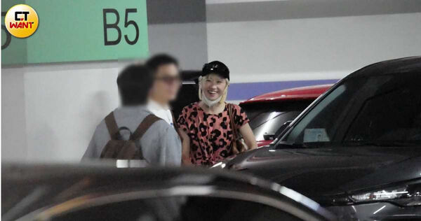 結婚趕進度1／Lulu、陳漢典奔星級飯店5小時甜蜜默契藏不住　婚宴訂明年1月經紀人回應了