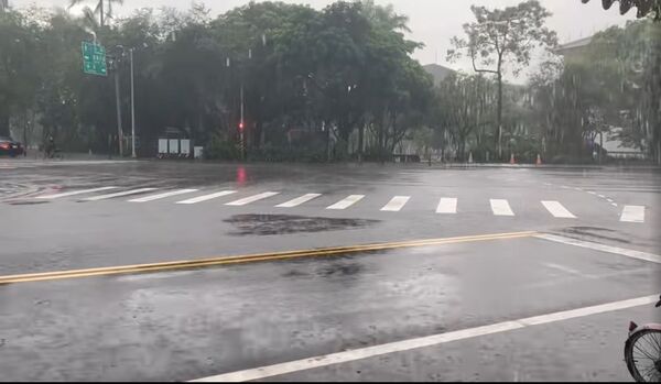 ▲▼宜蘭正常上班課引起民怨，怒火燒到代理縣長林茂盛。（圖／翻攝臉書／宜蘭知識+）