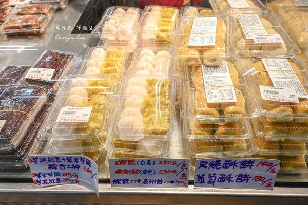 ▲▼台大公館美食「賢夫美食」，水源市場30年老攤，必買超人氣紫米芋頭糕好吃不甜膩推薦。（圖／部落客周花花提供）