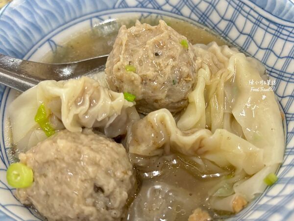 ▲▼宜蘭美食「大麵章」，宜蘭車站附近營業至凌晨的麻醬麵店。（圖／部落客陳小可提供）