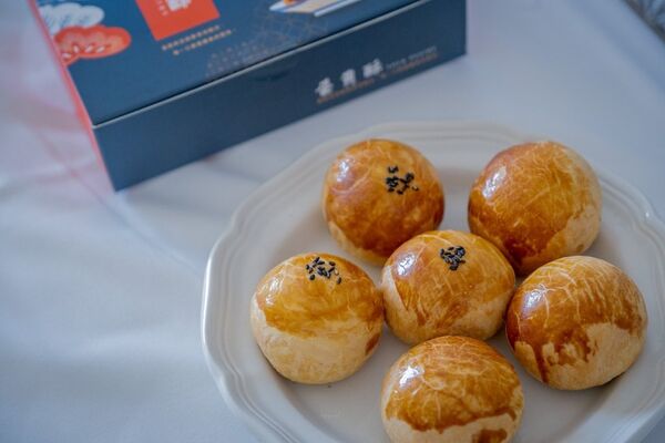 ▲聰哥蛋黃酥爆單。（圖／翻攝自聰哥蛋黃酥）