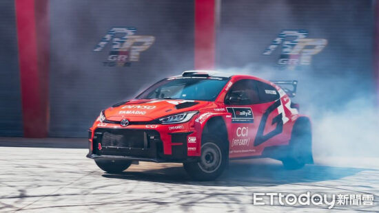 ▲搶攻連假人潮! 玩麗寶樂園送大桶COLD STONE冰淇淋。（圖／記者游瓊華翻攝）