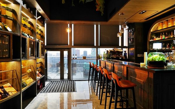 ▲▼「Ageless私享所」超隱密城市秘境私享，中西合併頂級私廚料理，獨立包廂＋私人管家，獨享22樓獨立超大景觀露台的101與台北城市夜景。（圖／部落客Mika提供）