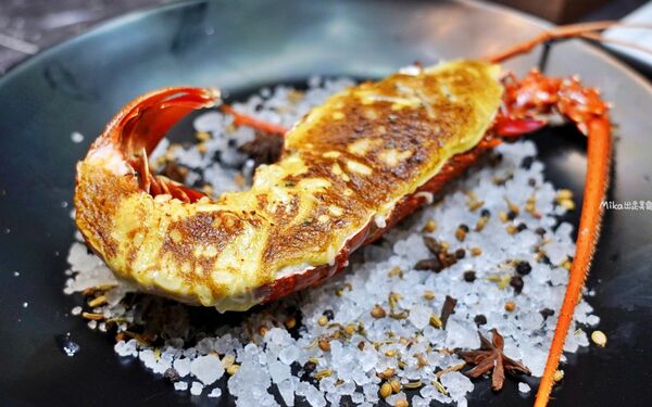 ▲▼「Ageless私享所」超隱密城市秘境私享，中西合併頂級私廚料理，獨立包廂＋私人管家，獨享22樓獨立超大景觀露台的101與台北城市夜景。（圖／部落客Mika提供）