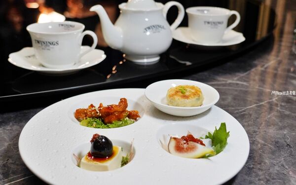 ▲▼「Ageless私享所」超隱密城市秘境私享，中西合併頂級私廚料理，獨立包廂＋私人管家，獨享22樓獨立超大景觀露台的101與台北城市夜景。（圖／部落客Mika提供）