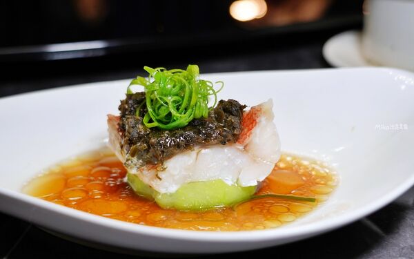 ▲▼「Ageless私享所」超隱密城市秘境私享，中西合併頂級私廚料理，獨立包廂＋私人管家，獨享22樓獨立超大景觀露台的101與台北城市夜景。（圖／部落客Mika提供）