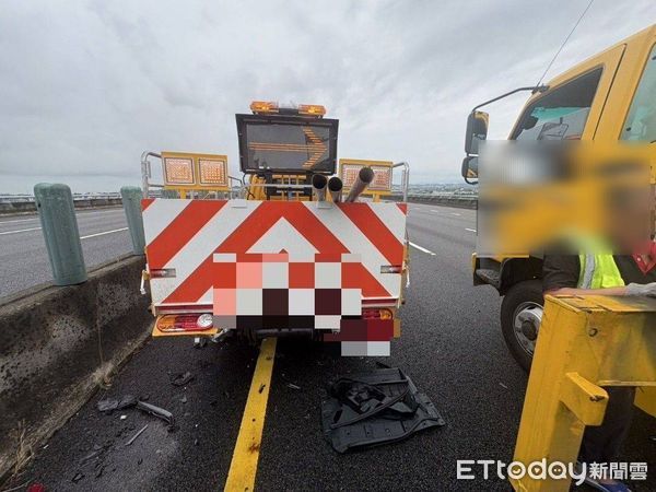 ▲國道3號苗栗後龍北上高架橋路段，接連2天發生緩撞車挨撞事故，肇事駕駛都開啟ACC惹禍。（圖／記者楊永盛翻攝）