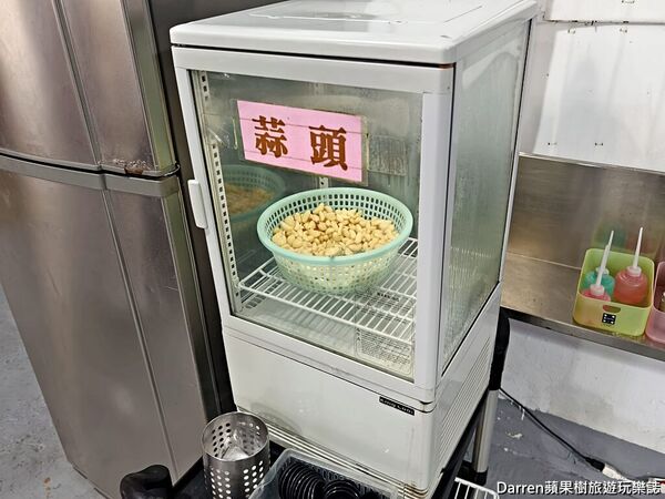 ▲▼新竹香山美食推薦「鷹王肉圓」，榮獲米其林必比登推介，60年老字號超人氣銅板小吃外帶。（圖／部落客DARREN提供）