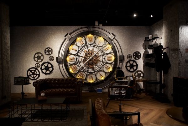 ▲小鹿文娛旅宿集團今（23日）宣布誕生新品牌「偵探寓所」，首間位於花蓮市林森路美食商圈。（圖／小鹿文娛提供）