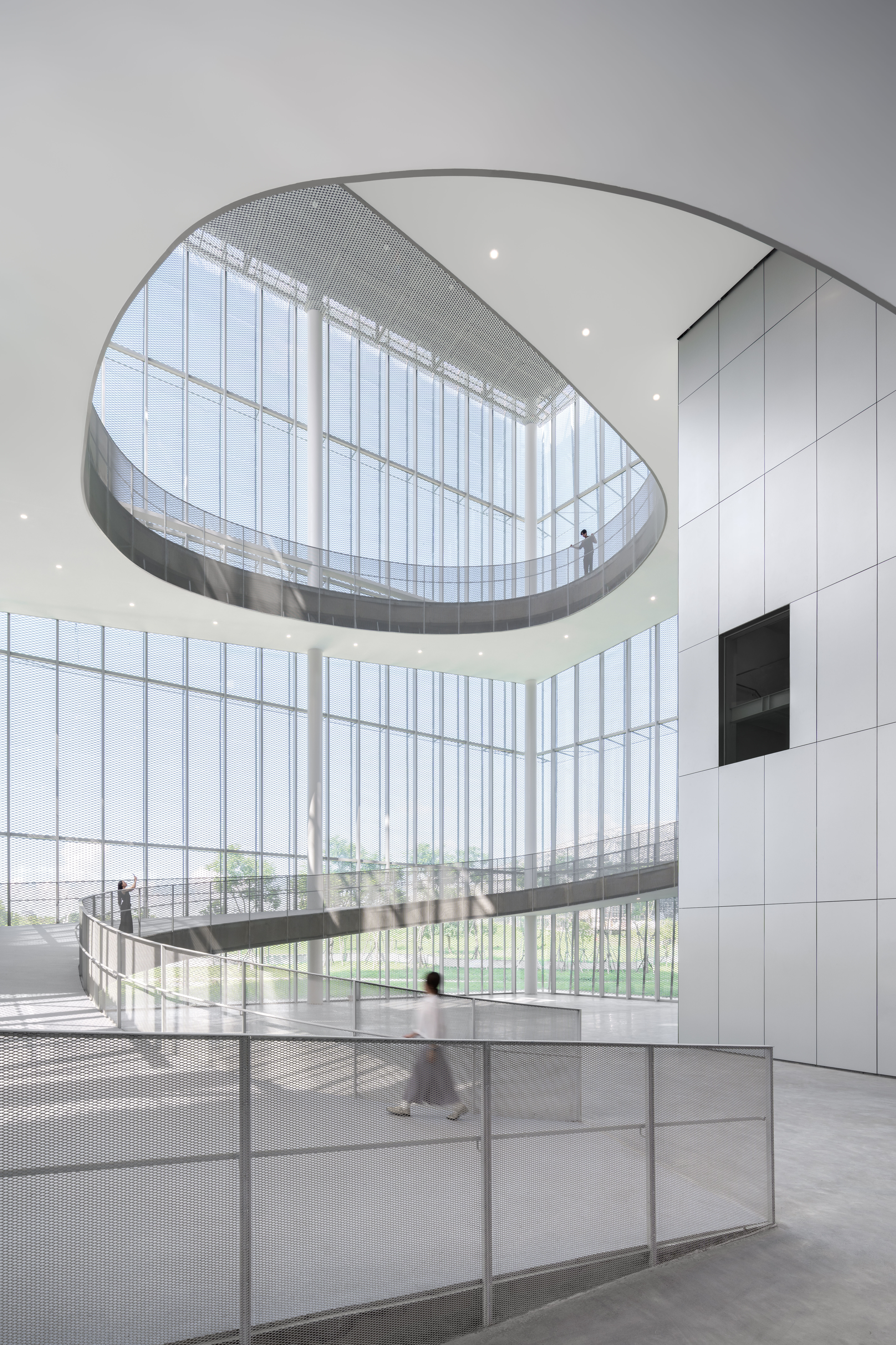 ▲台中市全新文化地標「綠美圖」將於10／28試營運。（圖／臺中綠美圖提供｜YHLAA李易暹攝影）