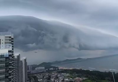 「樺加沙」直撲！　廣東多地超商被搶購一空…架上只剩辣椒