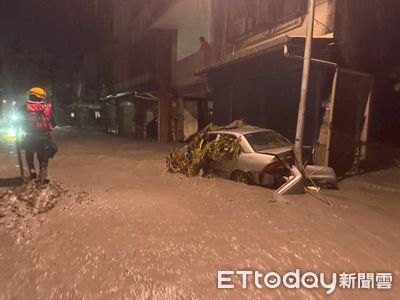 深夜「洪水沖進光復鄉」直擊　傅崐萁：最不願看到的還是發生了