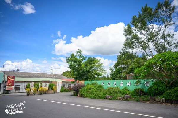 ▲▼南投蝴蝶小鎮生態休閒園區「木生昆蟲博物館」，最新門票資訊，蝴蝶會停在你身上的夢幻蝴蝶園。（圖／部落客滿分提供）