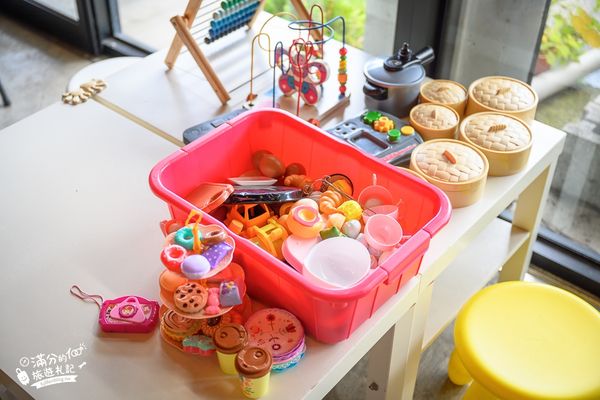 ▲▼南投蝴蝶小鎮生態休閒園區「木生昆蟲博物館」，最新門票資訊，蝴蝶會停在你身上的夢幻蝴蝶園。（圖／部落客滿分提供）