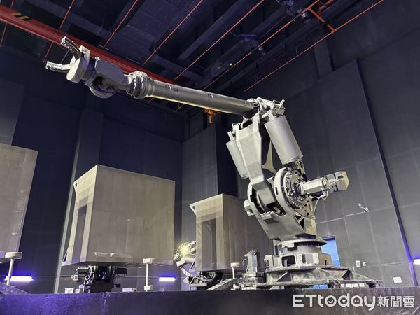 ▲▼大陸首部大型駐場觀念演出《無界．長安》。（圖／記者陳冠宇攝）