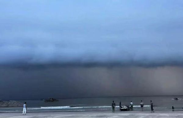 ▲▼「樺加沙」直撲廣州。（圖／翻攝自微博）